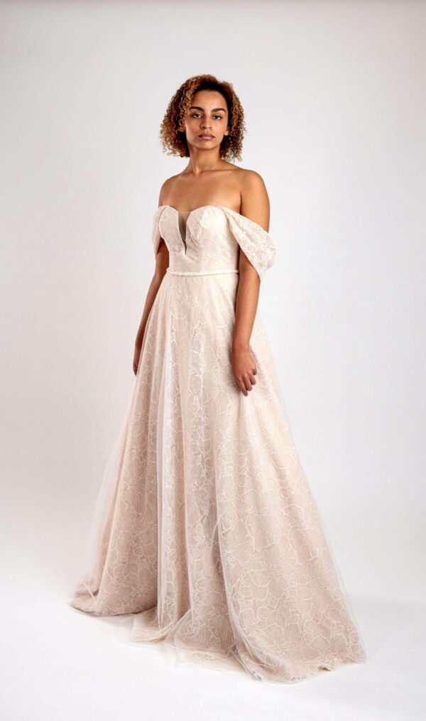 Suknia ślubna KHLOÉ szyta na miarę