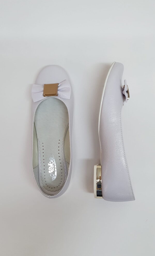 Buty wizytowe białe 801